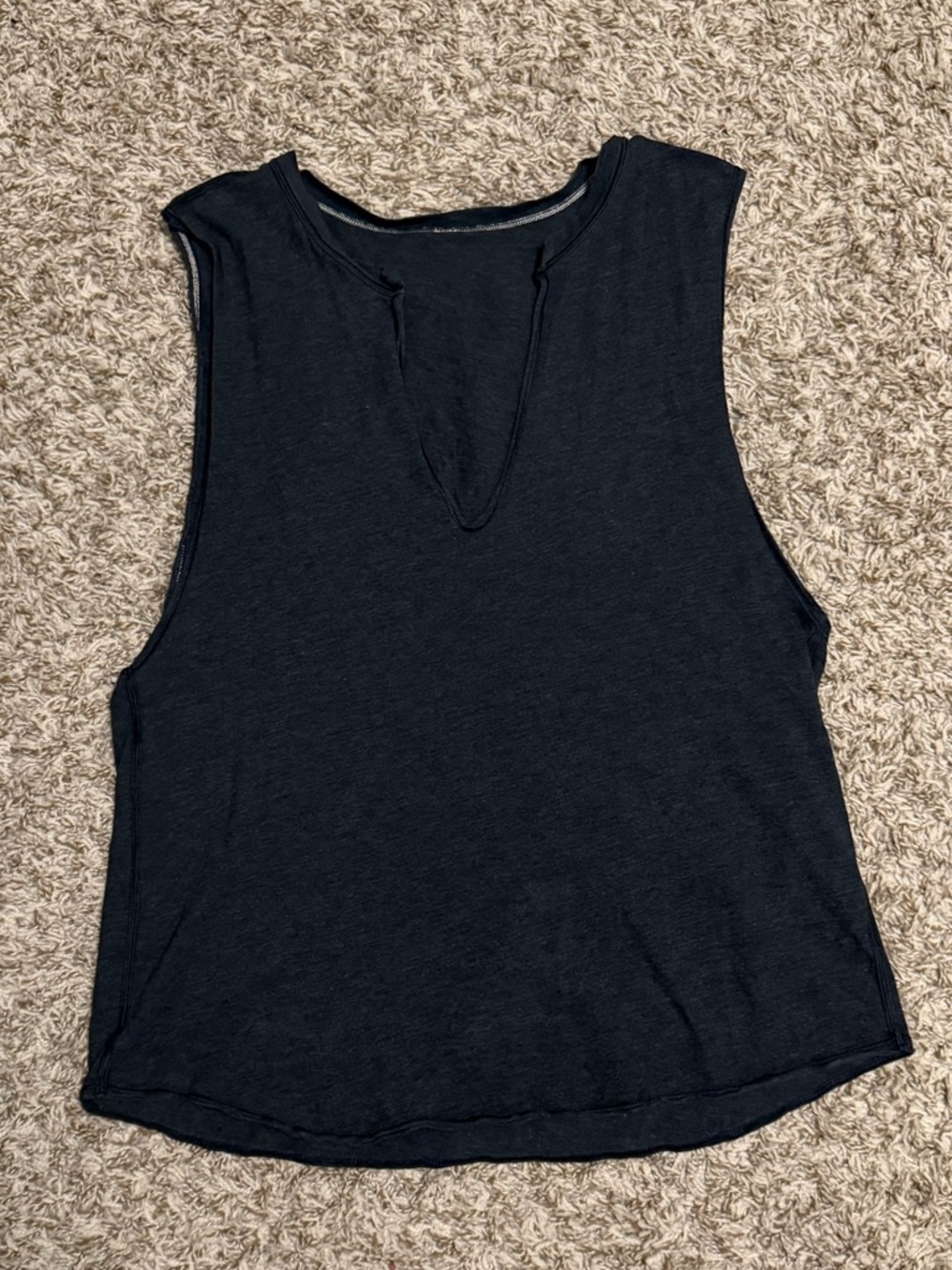 Lululemon Yogi Cut Off Tee vneck tank top shirt size 6 heathered black